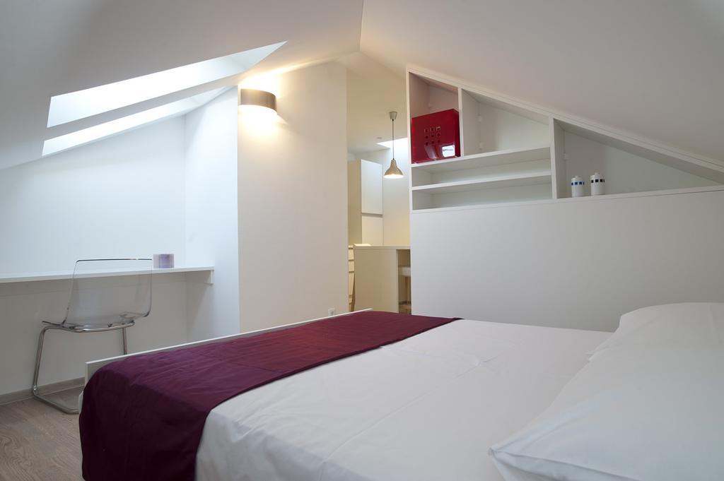 Attic Apartments Split Room photo